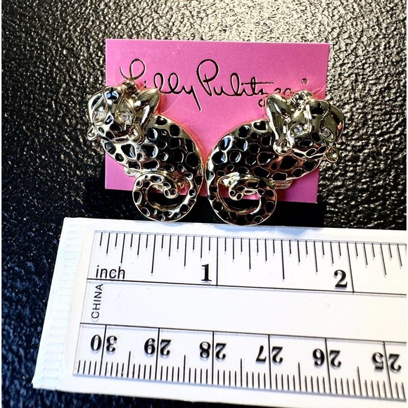 Lilly Pulitzer Gold Tone Signed Cheetah Leopard Stud Post Earrings NEW - Picture 6 of 6